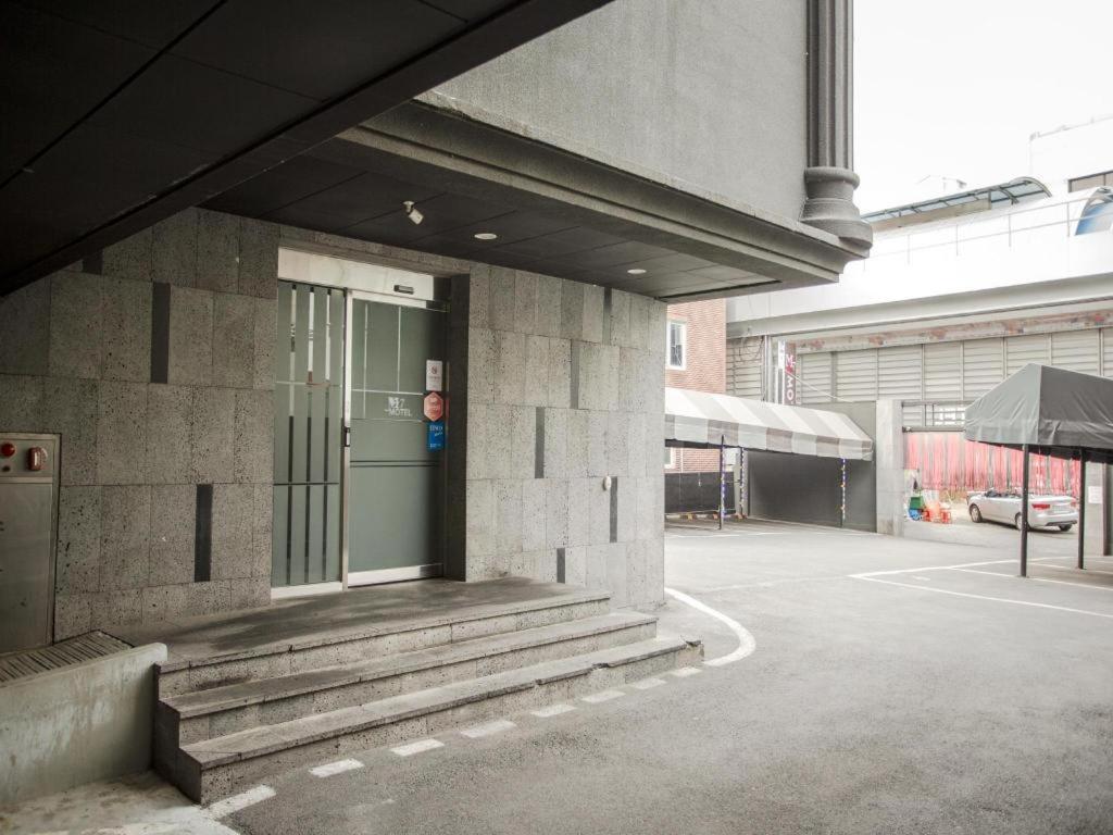 M7 Business Hotel Chilgok Exteriör bild